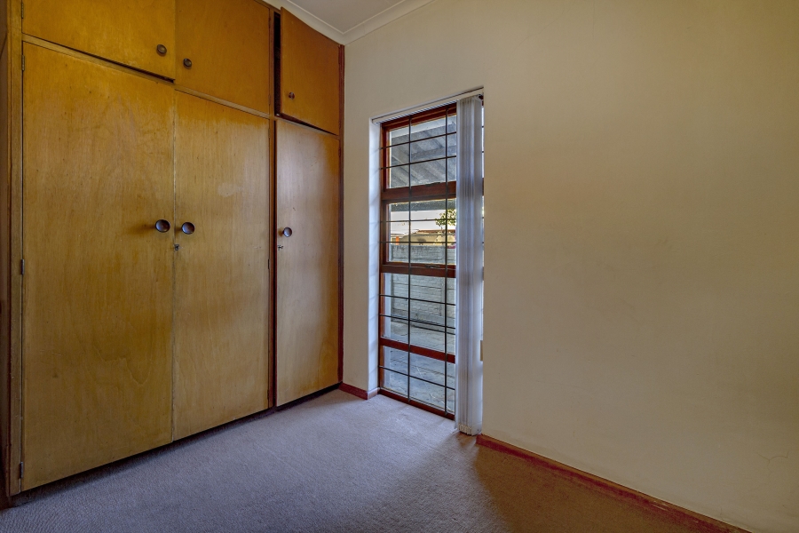 5 Bedroom Property for Sale in Lochnerhof Western Cape
